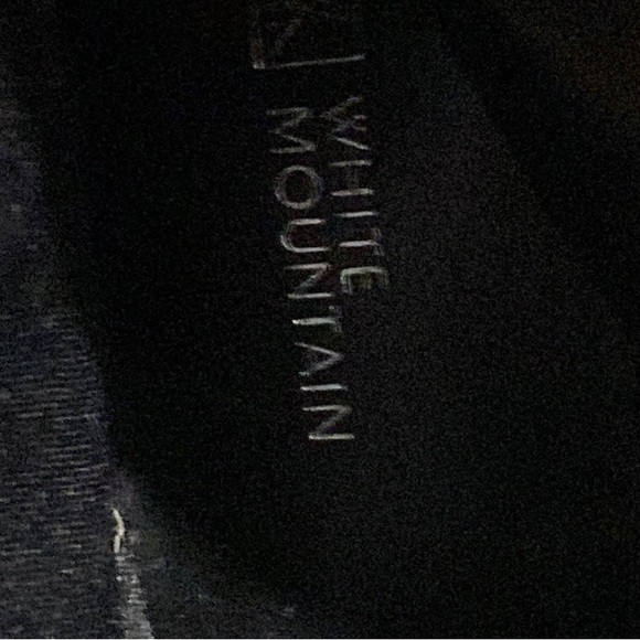 Black Quilted Knee High Winter Boots Women Size 9 - Picture 14 of 14